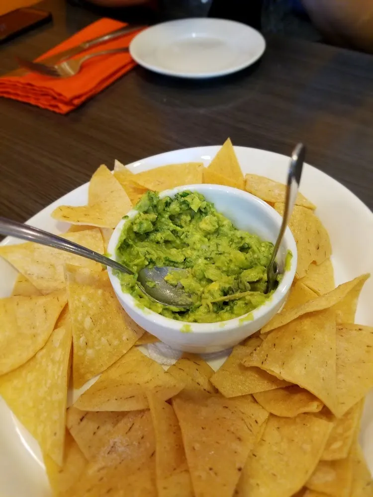Chips & Guacamole
